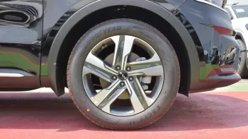 KIA SORENTO 2.5L PETROL FWD 2023 BLACK