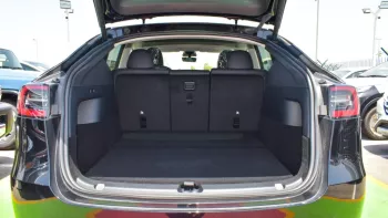 TESLA MODEL Y FULL ELECTRIC RWD 2022 BLACK