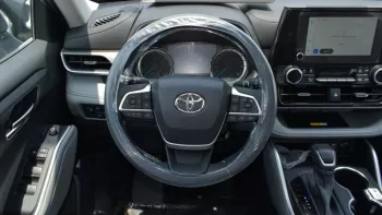 TOYOTA HIGHLANDER 2.5L PETROL 2023 BLUE AWD