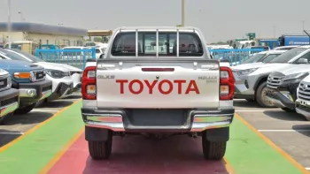 TOYOTA HILUX SR.5 2.7L PETROL 2023 WHITE 4WD