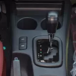 TOYOTA HILUX 2.7L PETROL 2023 MODEL YEAR 4WD LOW OPTION - Thumbnail 13