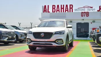 MG HS 1.5L PETROL V4 FWD 2023 WHITE COLOR