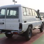 TOYOTA LAND CRUISER HARD TOP 4.0L PETROL 2023 4WD WHITE - Thumbnail 3