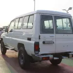 TOYOTA LAND CRUISER HARD TOP 4.0L PETROL 2023 4WD WHITE - Thumbnail 5