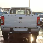 MITSUBISHI L200 2.4L DIESEL 4WD 2023 WHITE - Thumbnail 4