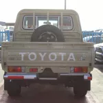 TOYOTA LAND CRUISER 4.0L PETROL 2023 4WD FULL OPTION - Thumbnail 4