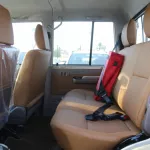 TOYOTA LAND CRUISER 4.0L PETROL 2023 4WD FULL OPTION - Thumbnail 16