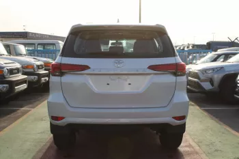 TOYOTA FORTUNER 2.4L DIESEL AWD 2023 WHITE