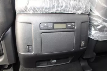 NISSAN PATROL 5.6L V8 PETROL 2023 WHITE EXTERIOR BLACK INTERIOR