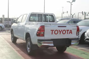 TOYOTA HILUX 2.4L DIESEL 4WD 2023 WHITE BASIC OPTION