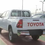 TOYOTA HILUX 2.4L DIESEL 4WD 2023 WHITE BASIC OPTION - Thumbnail 5