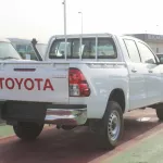 TOYOTA HILUX 2.4L DIESEL 4WD 2023 WHITE BASIC OPTION - Thumbnail 6