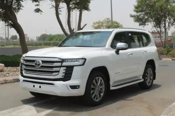 TOYOTA LAND CRUISER VXR 3.5L PETROL 4WD 2023 WHITE