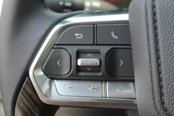 TOYOTA LAND CRUISER VXR 3.5L PETROL 4WD 2023 WHITE