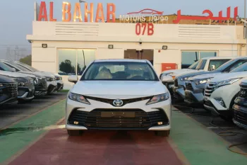 TOYOTA CAMRY GLE 2.5L HYBRID FWD 2023 MODEL YEAR WHITE