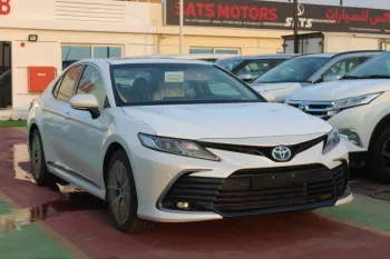 TOYOTA CAMRY GLE 2.5L HYBRID FWD 2023 MODEL YEAR WHITE