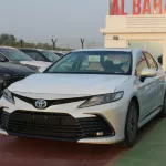 TOYOTA CAMRY GLE 2.5L HYBRID FWD 2023 MODEL YEAR WHITE - Thumbnail 3