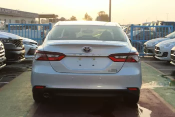 TOYOTA CAMRY GLE 2.5L HYBRID FWD 2023 MODEL YEAR WHITE
