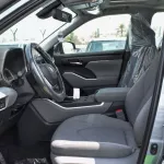 TOYOTA HIGHLANDER 2.5L HYBRID AWD 2023 GREY - Thumbnail 12