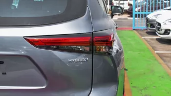 TOYOTA HIGHLANDER 2.5L HYBRID AWD 2023 GREY