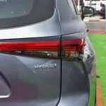 TOYOTA HIGHLANDER 2.5L HYBRID AWD 2023 GREY - Thumbnail 16