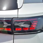VOLKSWAGEN ID.6 FULL ELECTRIC RWD 2023 MODEL YEAR WHITE - Thumbnail 23