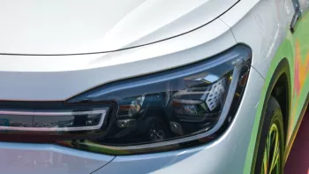 VOLKSWAGEN ID.6 FULL ELECTRIC RWD 2023 MODEL YEAR WHITE