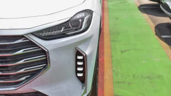 JETOUR X70 PLUS 2.0L PETROL FWD 2023 MODEL YEAR WHITE