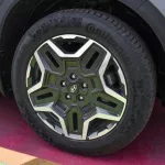 HYUNDAI SANTAFE 2.5L PETROL FWD 2023 MODEL YEAR GREY - Thumbnail 23