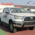 TOYOTA HILIUX 2.7L PETROL 4WD 2023 MODEL YEAR WHITE - Thumbnail 3
