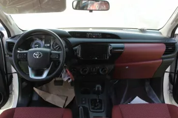 TOYOTA HILIUX 2.7L PETROL 4WD 2023 MODEL YEAR WHITE