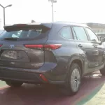 TOYOTA HIGHLANDER GLE 2.5L HYRID AWD 2023 MODEL YEAR GREY - Thumbnail 5