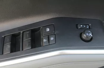 TOYOTA HIGHLANDER GLE 2.5L HYRID AWD 2023 MODEL YEAR GREY