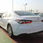 TOYOTA CAMRY LE BASIC 2.5L PETROL FWD 2023 MODEL YEAR WHITE COLOR - Thumbnail 6