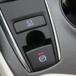 TOYOTA CAMRY LE BASIC 2.5L PETROL FWD 2023 MODEL YEAR WHITE COLOR - Thumbnail 14
