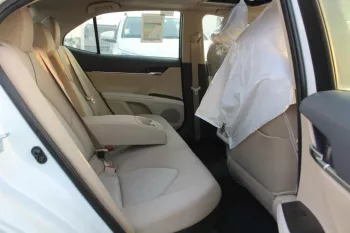 TOYOTA CAMRY LE BASIC 2.5L PETROL FWD 2023 MODEL YEAR WHITE COLOR