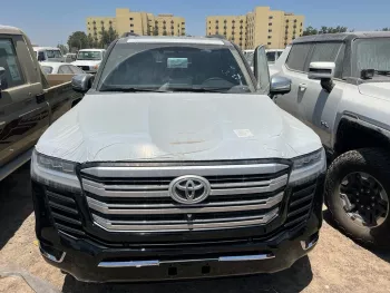 TOYOTA LAND CRUISER VX 3.5L TWIN TURBO 2023 BLACK