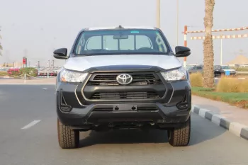 LHD - TOYOTA HILUX 2.4L DIESEL 4WD DOUBLE CAB COMFORT MANUAL 2023 GREY