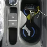 LHD - HYUNDAI CRETA 1.5L PETROL PREMIER AUTO - SINGLE TONE WHITE - Thumbnail 11