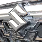 LHD - SUZUKI GRAND VITARA 1.5L HYBRID 4WD GLX AUTO RED COLOR - Thumbnail 21