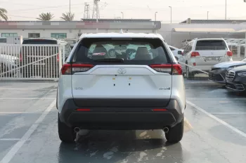 TOYOTA RAV4 2.0L PETROL FWD 2023 WHITE