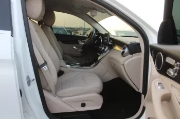 Mercedes-Benz GLC 300 2.0l turbo petrol  2019 used white