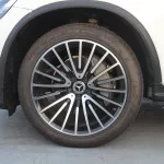 Mercedes-Benz GLC 300 2.0l turbo petrol  2019 used white - Thumbnail 21