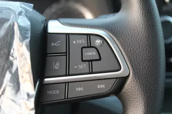 Toyota Highlander LE 2.5L hybrid fwd 2023 black