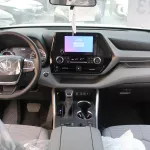 Toyota Highlander LE 2.5L hybrid fwd 2023 black - Thumbnail 17