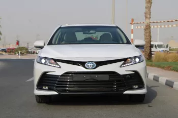 LHD - TOYOTA CAMRY 2.5L HYBRID GLE 2023 MODEL YEAR - WITH SUNROOF