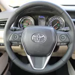 LHD - TOYOTA CAMRY 2.5L HYBRID GLE 2023 MODEL YEAR - WITH SUNROOF - Thumbnail 5
