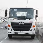 HINO TRUCK 500 1927 SERIES 19 TONS CAB & CHASSIS - Thumbnail 1