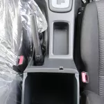 LHD - TOYOTA HILUX 2.4L DIESEL 4WD DOUBLE CAB ACTIVE  AUTO GREY  2023 - Thumbnail 14