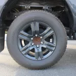 LHD - TOYOTA HILUX 2.4L DIESEL 4WD DOUBLE CAB ACTIVE  AUTO GREY  2023 - Thumbnail 23